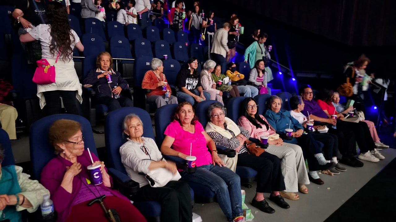 cinepolis casa betti 6